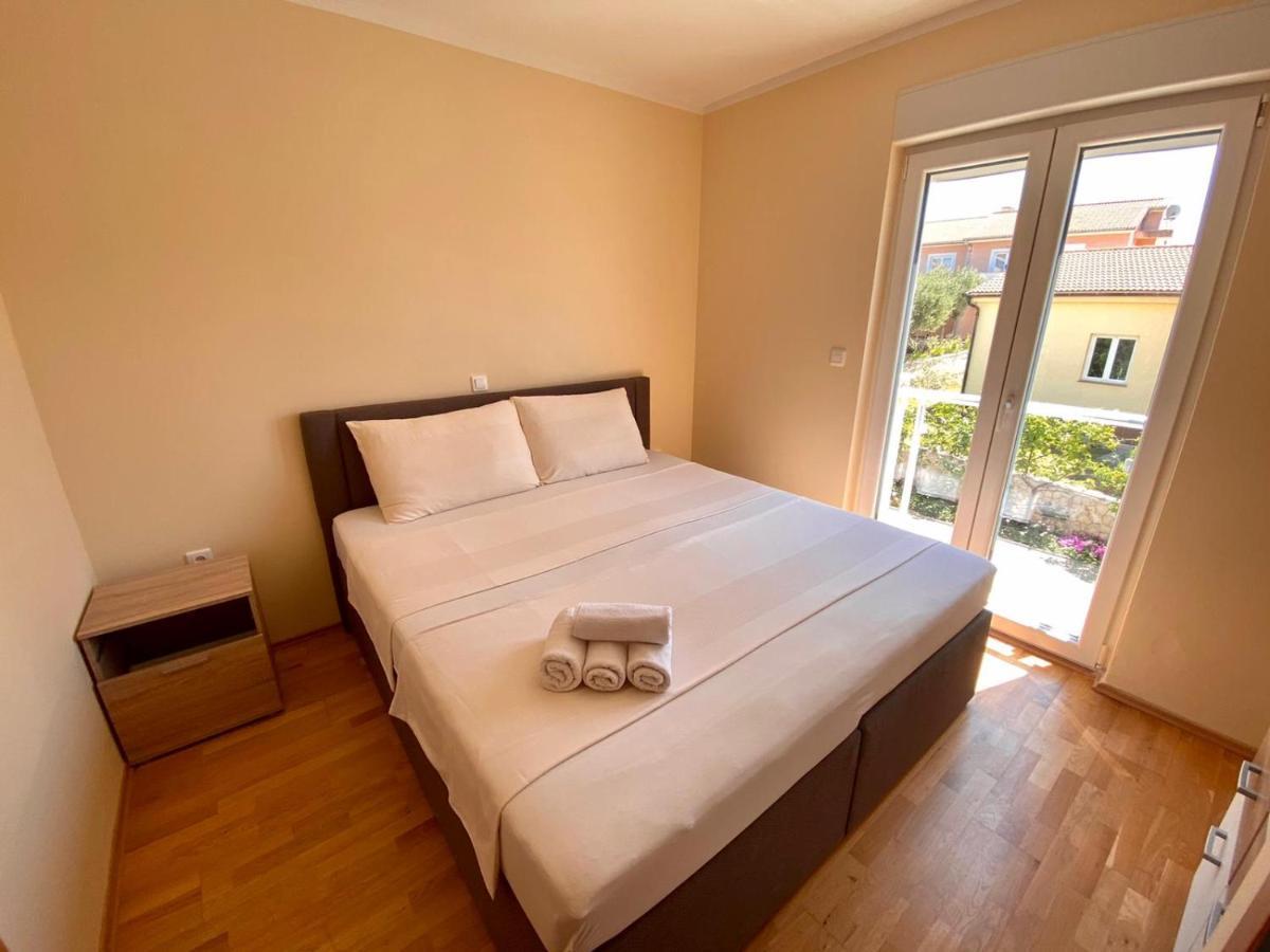 Ferienwohnung Atrium Novalja Exterior foto