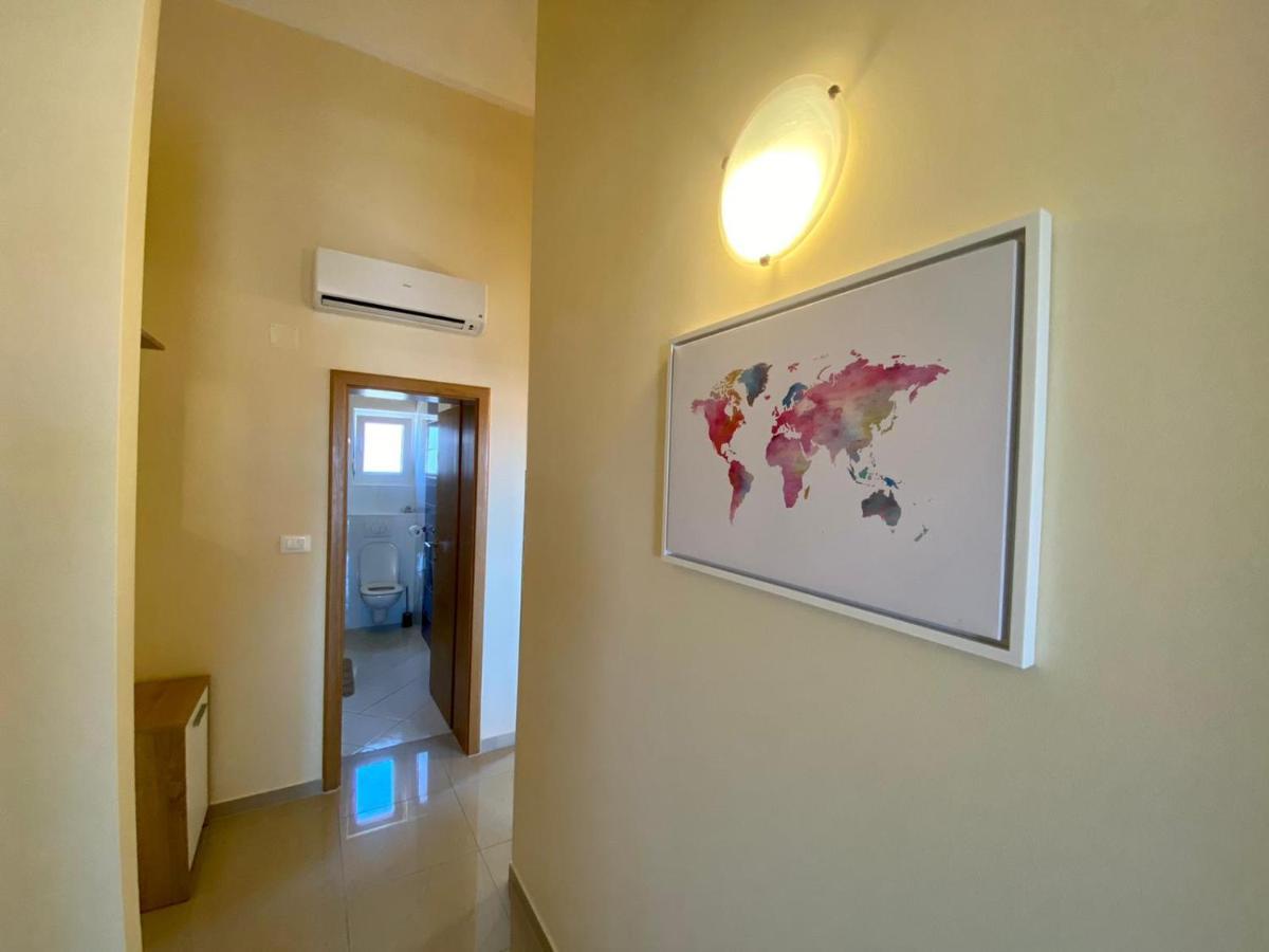 Ferienwohnung Atrium Novalja Exterior foto